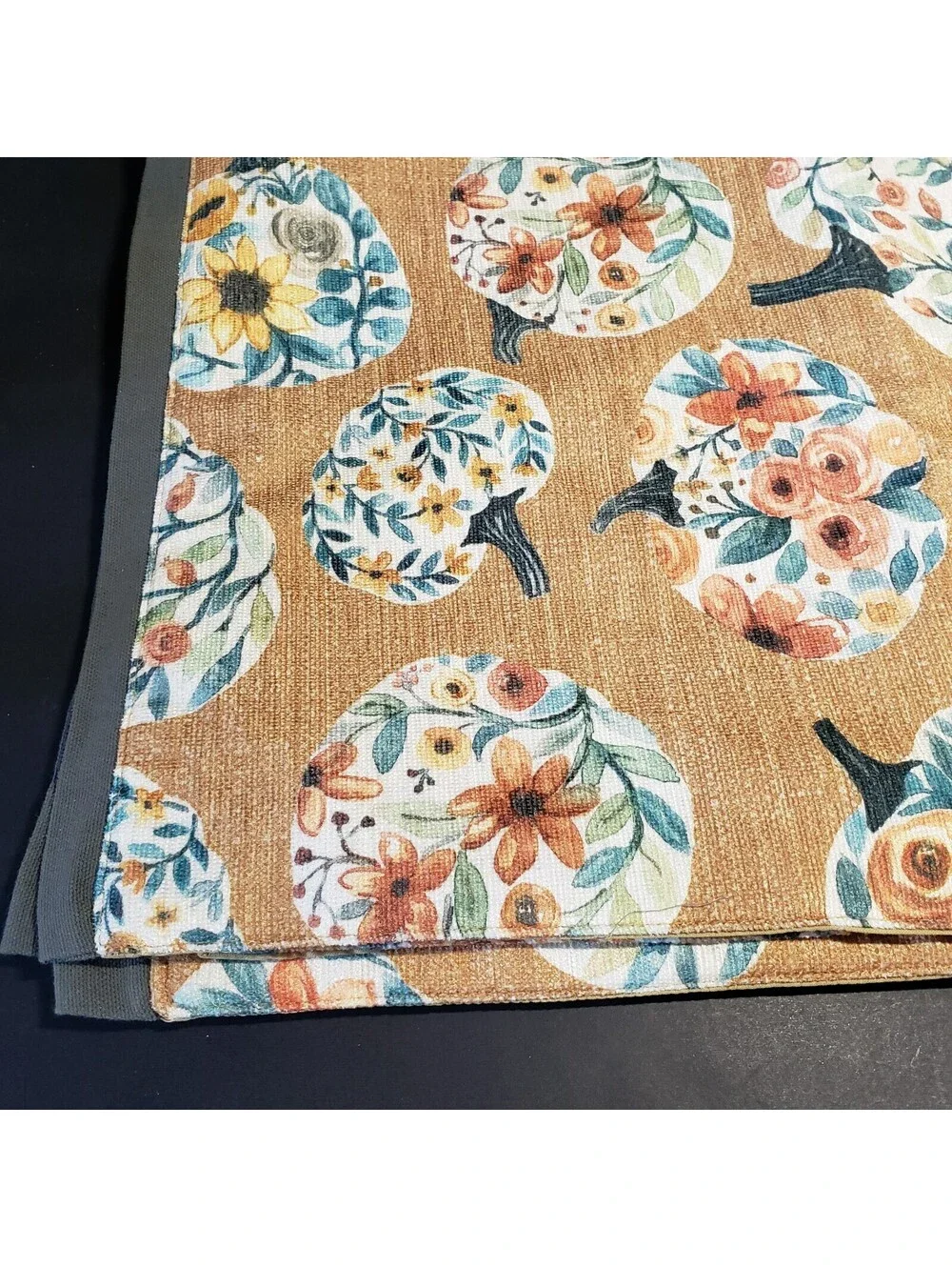 Nicole Miller Autumn Placemats QTY 4 Cotton Pumpkin Sunflower  Halloween Fall